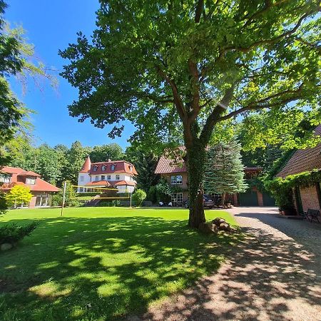 4 Sterne-Haus Am See Waren  Eksteriør billede