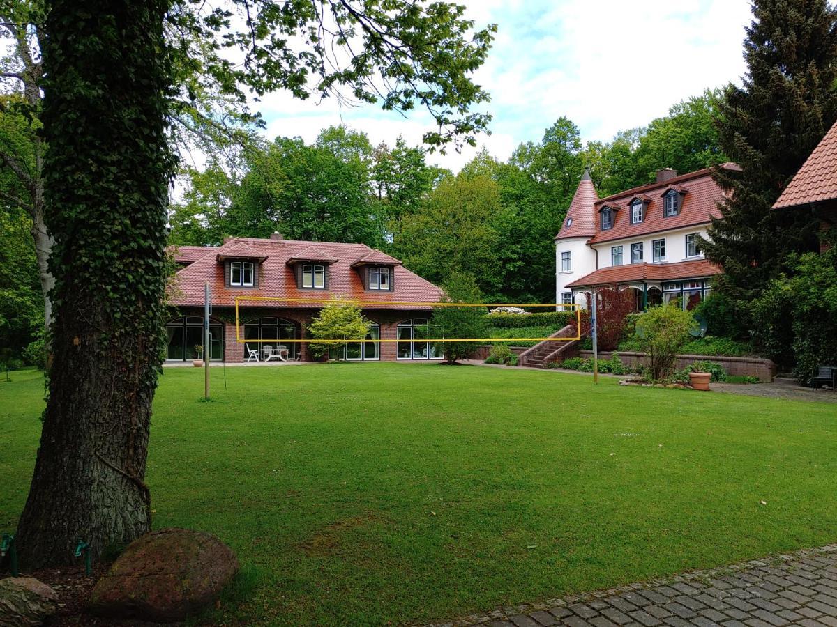 4 Sterne-Haus Am See Waren  Eksteriør billede