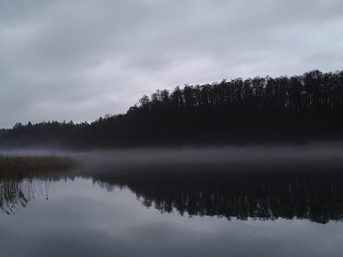 4 Sterne-Haus Am See Waren  Eksteriør billede