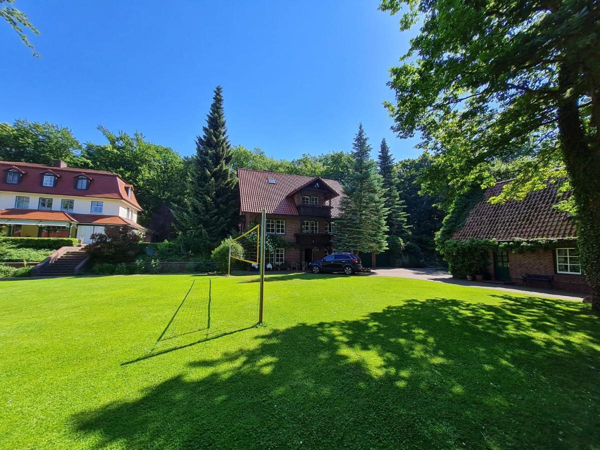 4 Sterne-Haus Am See Waren  Eksteriør billede